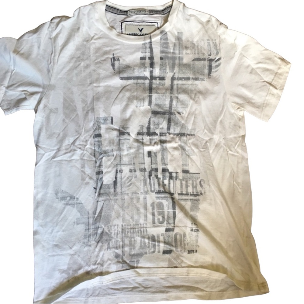 Men’s Y2K American Eagle Outfitters men’s Sz M t-shirt short sleeves